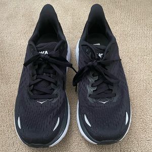 Hoka Clifton 8